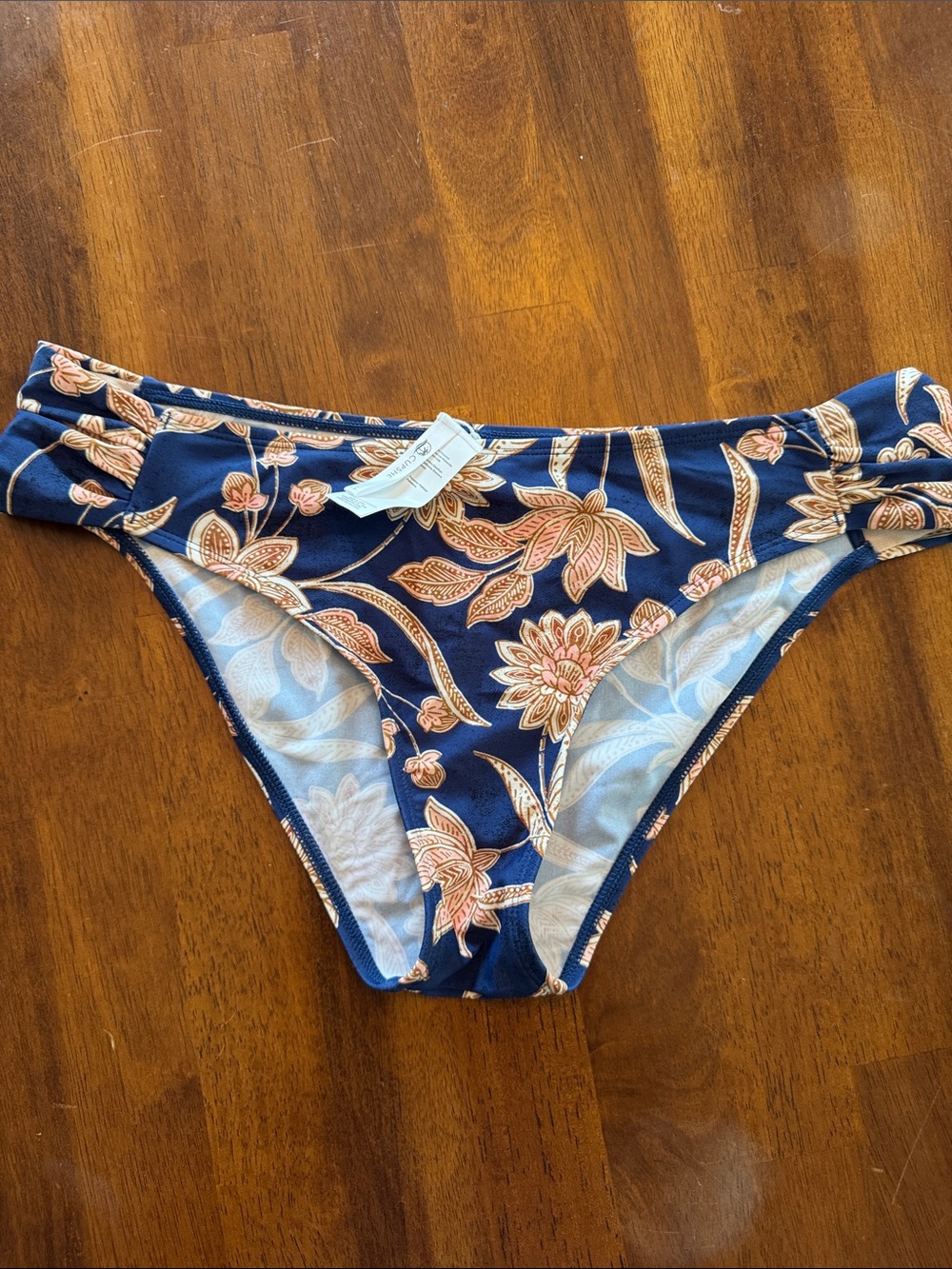 Cupshe‎ Navy Blue Floral Bikini Bottoms with Peach Accents